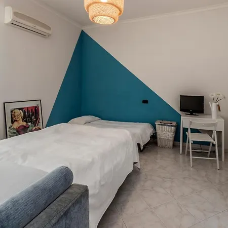 Taste Of Naples With Terrace Appartement Buitenkant foto